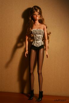 Integrity Toys - Fashion Royalty - Queen of the Hive - Doll